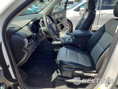 Zdjęcie 7 z 13 samochodu: 2018 CHEVROLET TRAVERSE LS VIN:1GNERFKW8JJ223731 - miniatura