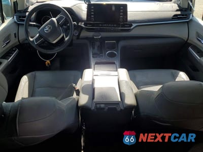 Zdjęcie 8 z 13 samochodu: 2023 TOYOTA SIENNA LIMITED 7-PASSENGER VIN:5TDZRKEC9PS157450 - miniatura