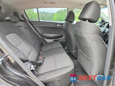 Zdjęcie 11 z 13 samochodu: 2018 KIA SPORTAGE LX VIN:KNDPMCAC6J7487954 - miniatura
