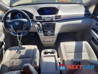 Zdjęcie 8 z 14 samochodu: 2015 HONDA ODYSSEY EXL VIN:5FNRL5H63FB112385 - miniatura