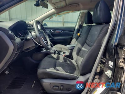 Zdjęcie 7 z 13 samochodu: 2019 NISSAN ROGUE SV VIN:KNMAT2MT3KP543896 - miniatura