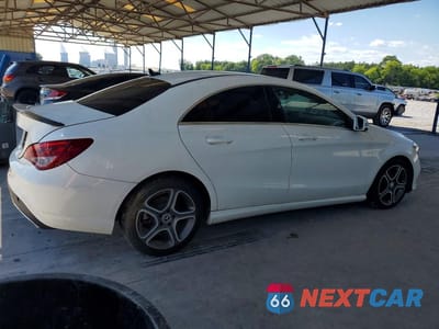 Trzecie zdjęcie samochodu z tyłu: 2019 MERCEDES-BENZ CLA 250 VIN:WDDSJ4EB7KN707972 - miniatura