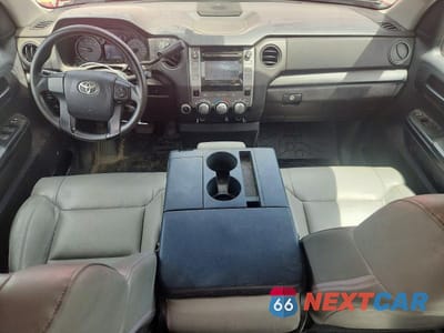 Zdjęcie 8 z 13 samochodu: 2014 TOYOTA TUNDRA SR VIN:5TFUM5F17EX058429 - miniatura
