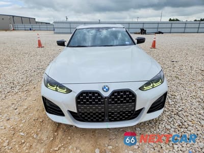 Piąte zdjęcie samochodu w środku: 2022 BMW M440XI GRAN COUPE VIN:WBA13AW0XNFM45758 - miniatura