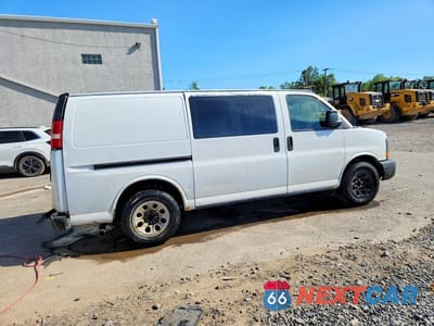 Trzecie zdjęcie samochodu z tyłu: 2009 CHEVROLET EXPRESS G1500 VIN:1GCFH154191116576 - miniatura