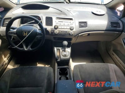Zdjęcie 8 z 12 samochodu: 2010 HONDA CIVIC HYBRID VIN:JHMFA3F26AS002079 - miniatura