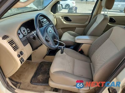 Zdjęcie 7 z 13 samochodu: 2003 FORD ESCAPE XLS VIN:1FMYU92143KD92292 - miniatura