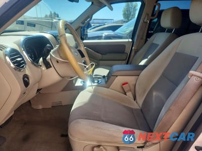 Zdjęcie 7 z 13 samochodu: 2007 FORD EXPLORER XLT VIN:1FMEU63E87UB66396 - miniatura