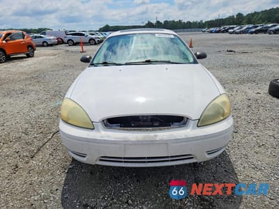 Piąte zdjęcie samochodu w środku: 2004 FORD TAURUS SES VIN:1FAFP55S64A167045 - miniatura
