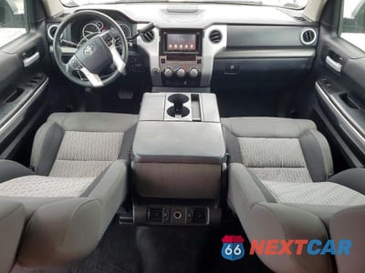 Zdjęcie 8 z 12 samochodu: 2017 TOYOTA TUNDRA SR5 VIN:5TFDY5F1XHX617240 - miniatura