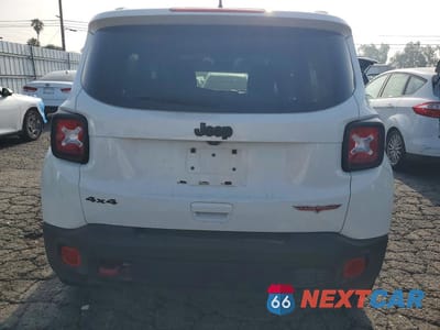 Zdjęcie 6 z 13 samochodu: 2023 JEEP RENEGADE TRAILHAWK VIN:ZACNJDC15PPP71747 - miniatura