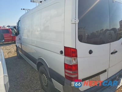 Drugie zdjęcie samochodu z przodu: 2012 MERCEDES-BENZ SPRINTER 2500 VIN:WD3PE7CC8C5703992 - miniatura