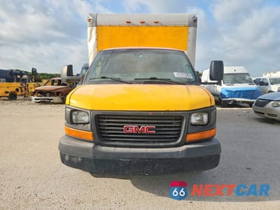 Piąte zdjęcie samochodu w środku: 2012 GMC SAVANA BOX TRUCK VIN:1GD374CG0C1901520 - miniatura