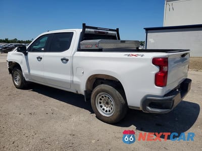 Drugie zdjęcie samochodu z przodu: 2024 CHEVROLET SILVERADO K1500 VIN:1GCPDAEK8RZ195874 - miniatura