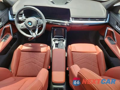 Zdjęcie 8 z 12 samochodu: 2026 BMW X1 XDRIVE28I VIN:WBX73EF00T5620416 - miniatura