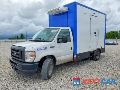 2023 FORD E350 REFRIGERATED BOX TRUCK 1FDWE3FK9PDD09731 - główne zdjęcie licytacji z USA - miniatura