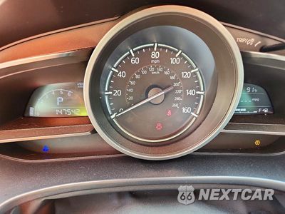 Zdjęcie 9 z 12 samochodu: 2017 MAZDA 3 TOURING VIN:3MZBN1V70HM150265 - miniatura