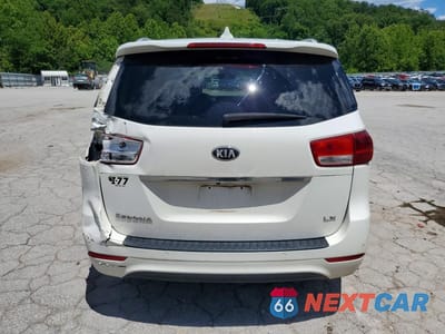 Zdjęcie 6 z 13 samochodu: 2017 KIA SEDONA LX VIN:KNDMB5C14H6313445 - miniatura