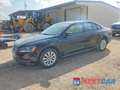 2015 VOLKSWAGEN PASSAT S 1VWAT7A36FC060530 - główne zdjęcie licytacji z USA - miniatura