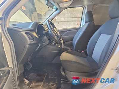 Zdjęcie 7 z 13 samochodu: 2017 RAM PROMASTER CITY VIN:ZFBERFAB1H6D60598 - miniatura