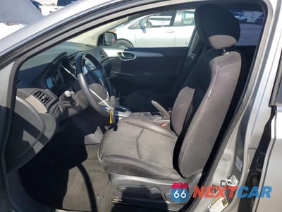 Zdjęcie 7 z 12 samochodu: 2014 NISSAN SENTRA SR VIN:3N1AB7AP3EY271931 - miniatura