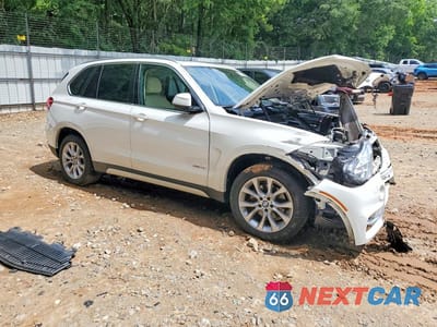 Czwarte zdjęcie samochodu z boku: 2015 BMW X5 XDRIVE35I VIN:5UXKR0C54F0K60916 - miniatura