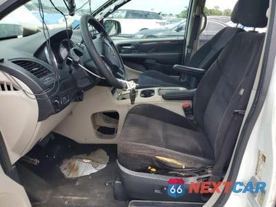 Zdjęcie 7 z 12 samochodu: 2015 DODGE GRAND CARAVAN SXT VIN:2C4RDGCG8FR541292 - miniatura