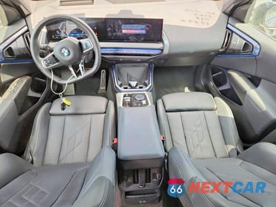 Zdjęcie 8 z 13 samochodu: 2025 BMW X3 30 XDRI VIN:5UX53GP05S9039613 - miniatura