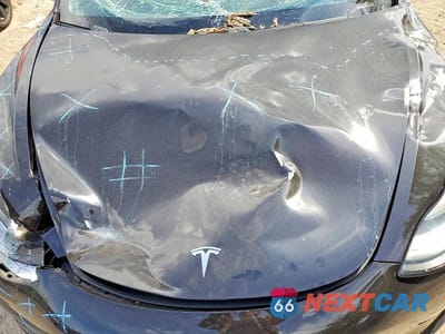 Zdjęcie 11 z 12 samochodu: 2018 TESLA MODEL 3 VIN:5YJ3E1EA1JF089134 - miniatura