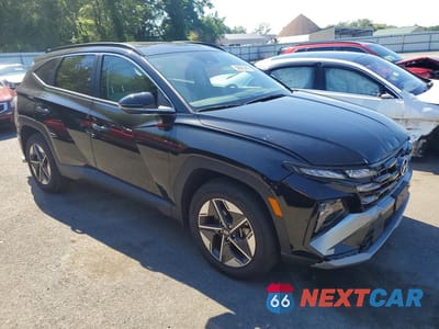 Czwarte zdjęcie samochodu z boku: 2025 HYUNDAI TUCSON SEL VIN:3KMJCCDE9SE006809 - miniatura