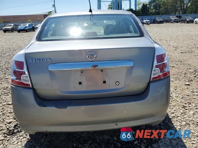 Zdjęcie 6 z 13 samochodu: 2010 NISSAN SENTRA 2.0 VIN:3N1AB6AP6AL638757 - miniatura