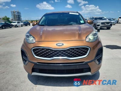 Piąte zdjęcie samochodu w środku: 2021 KIA SPORTAGE LX VIN:KNDPM3AC0M7922486 - miniatura
