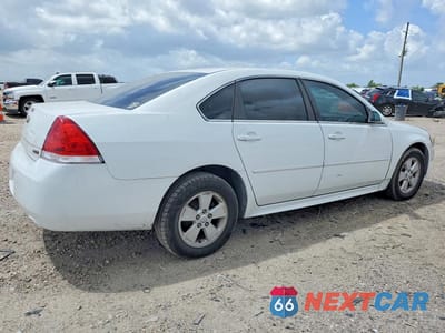 Trzecie zdjęcie samochodu z tyłu: 2010 CHEVROLET IMPALA LT VIN:2G1WB5EK3A1220548 - miniatura
