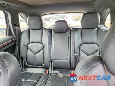 Zdjęcie 10 z 13 samochodu: 2016 PORSCHE CAYENNE VIN:WP1AA2A22GLA04233 - miniatura
