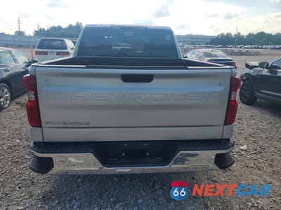 Zdjęcie 6 z 12 samochodu: 2019 CHEVROLET SILVERADO C1500 VIN:1GCPWAEH9KZ327917 - miniatura