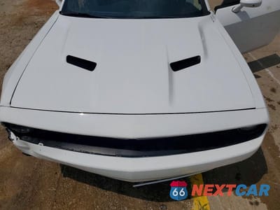 Zdjęcie 11 z 12 samochodu: 2015 DODGE CHALLENGER SXT VIN:2C3CDZAG6FH913131 - miniatura