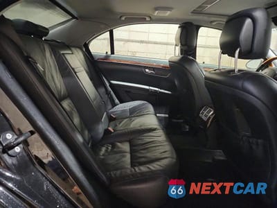 Zdjęcie 10 z 12 samochodu: 2007 MERCEDES-BENZ S 550 VIN:WDDNG71X67A137167 - miniatura