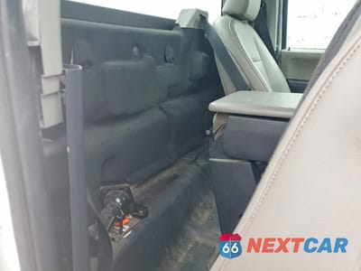 Zdjęcie 10 z 12 samochodu: 2022 FORD F350 SUPER DUTY VIN:1FDRF3A60NEE69699 - miniatura