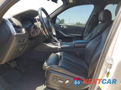 Zdjęcie 7 z 13 samochodu: 2019 BMW X5 XDRIVE40I VIN:5UXCR6C54KLL38627 - miniatura
