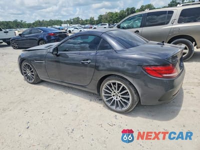 Drugie zdjęcie samochodu z przodu: 2019 MERCEDES-BENZ SLC 300 VIN:WDDPK3JA8KF156939 - miniatura