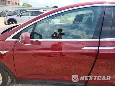 Zdjęcie 7 z 12 samochodu: 2016 TESLA MODEL X VIN:5YJXCAE46GFS02683 - miniatura