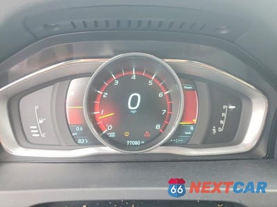 Zdjęcie 9 z 12 samochodu: 2014 VOLVO S60 T5 VIN:YV1612FS6E1290199 - miniatura