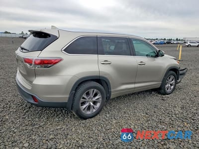 Trzecie zdjęcie samochodu z tyłu: 2015 TOYOTA HIGHLANDER XLE VIN:5TDJKRFH0FS083130 - miniatura