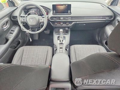 Zdjęcie 8 z 13 samochodu: 2025 HONDA HR-V LX VIN:3CZRZ2H31SM717413 - miniatura
