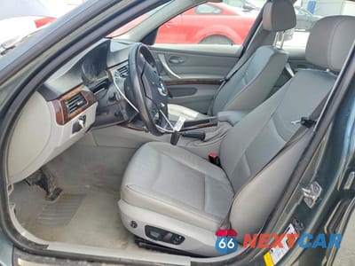 Zdjęcie 7 z 12 samochodu: 2009 BMW 328 XI SULEV VIN:WBAPK53569A646080 - miniatura