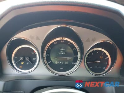 Zdjęcie 9 z 13 samochodu: 2011 MERCEDES-BENZ C 300 4MATIC VIN:WDDGF8BB3BR133995 - miniatura