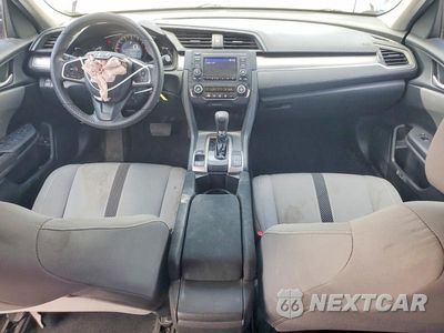 Zdjęcie 8 z 12 samochodu: 2018 HONDA CIVIC LX VIN:2HGFC2F58JH590334 - miniatura