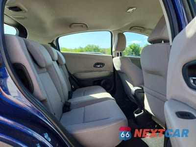 Zdjęcie 11 z 14 samochodu: 2017 HONDA HR-V LX VIN:3CZRU6H34HG705592 - miniatura
