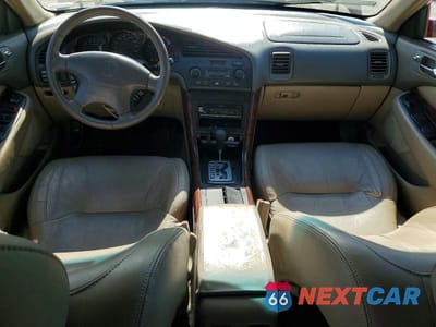 Zdjęcie 8 z 12 samochodu: 2001 ACURA 3.2TL VIN:19UUA56661A025795 - miniatura