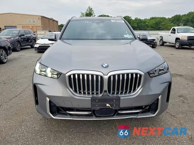 Piąte zdjęcie samochodu w środku: 2025 BMW X5 XDRIVE4 VIN:5UX23EU00S9Z25687 - miniatura